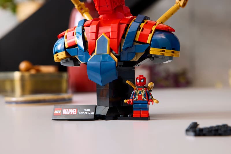 LEGO 76326 SUPER HEROES MARVEL - Busto di Iron Spider-Man