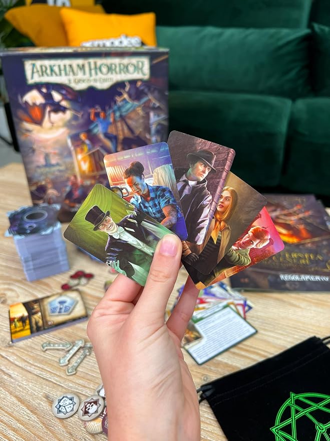 Arkham Horror: Il Gioco di Carte - Set Base 2.0 – foto 2