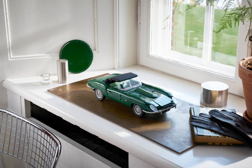 LEGO 11381 ICONS - Jaguar E-Type